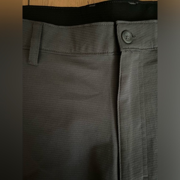 Champion cargo gray shorts with side pockets size 40 - Picture 8 of 9